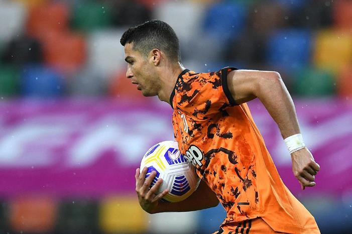 cristiano-ronaldo-comemora-gol-marcado-pela-juventus-contra-a-udinese-pelo-campeonato-italiano-1619977861277_v2_1920x1080