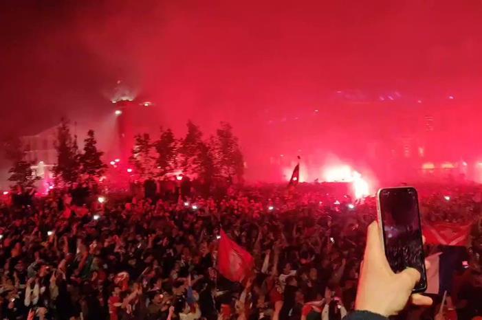 شغب واعتقالات بعد نهاية الدوري في فرنسا Lille-fans-2021