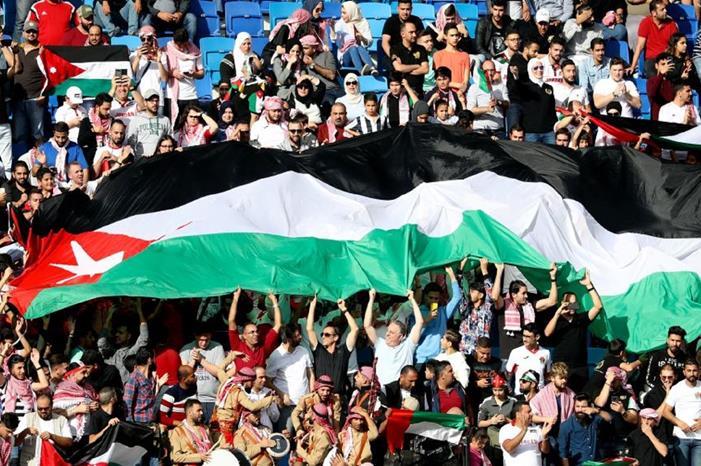 1D738C81-4464-4DF1-BDC3-4EE4B60CC4D4.