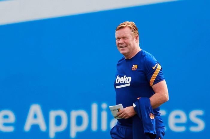 بشكل شبه رسمي ،، برشلونة يتخذ قراره بشأنه مدربه 202105180234145590205741780a5c53