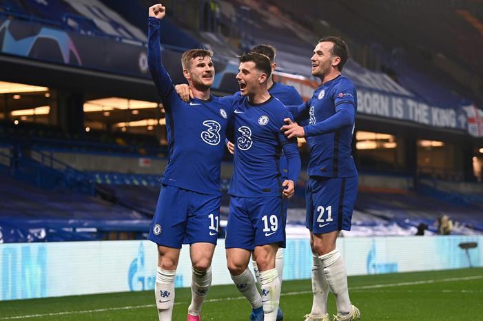 999610-احتفال-لاعبي-تشيلسي