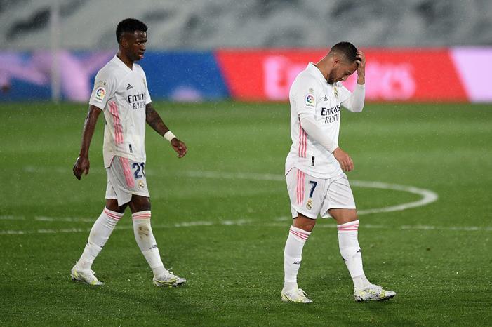 بيان عاجل لهازارد بعد صورته المستفزة لجماهير ريال مدريد Ez0P86kXIAEvCZi