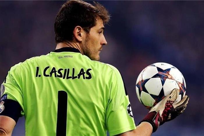 أزمة قلبية جديدة لأسطورة ريال مدريد 201329