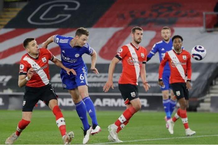 138-131108-premier-league-leicester-city-standing_700x400