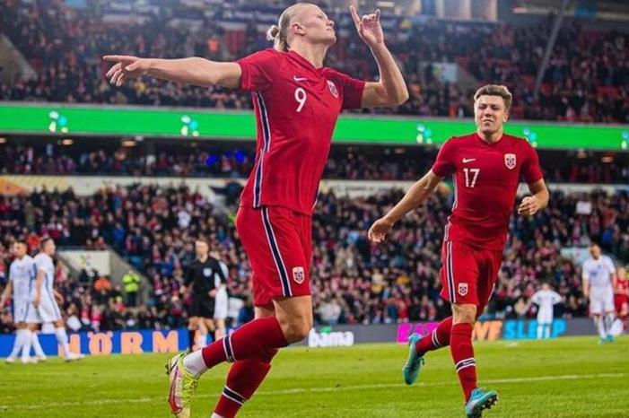 عقد هالاند مع مانشستر سيتي قد يتضمن بندا يسمح له بالانتقال إلى ريال مدريد halaand-1