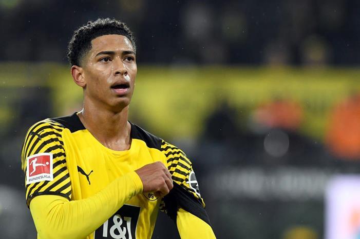 الجماهير تترقب ظهور  جيرارد الجديد في كأس العالم 1237009087.0