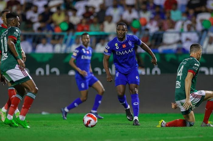 الهلال يتخطى الاتفاق ويضيّق الخناق على الاتحاد في الصدارة hilal-ittiaq