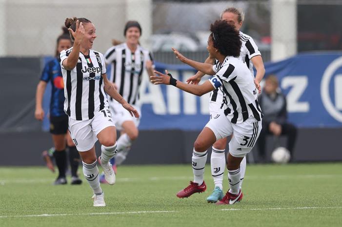 سيدات يوفنتوس يصالحن جماهير النادي بعد التعثر الكبير للرجال tumblr_24d2201be031f798c0819c449de45566_7958a7ab_1280