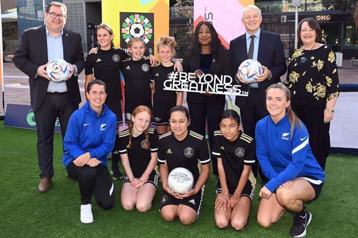 أوكلاند تستضيف سحب قرعة كأس العالم للسيدات 2023 في أستراليا ونيوزلندا 220513FIFA_17-Andrew-Cornaga