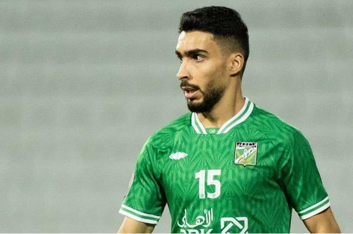 تعرف على أبرز نجوم كأس الاتحاد الآسيوي Al-Sanousi-Al-Hadi---Al-Arabi-SC-Kuwait