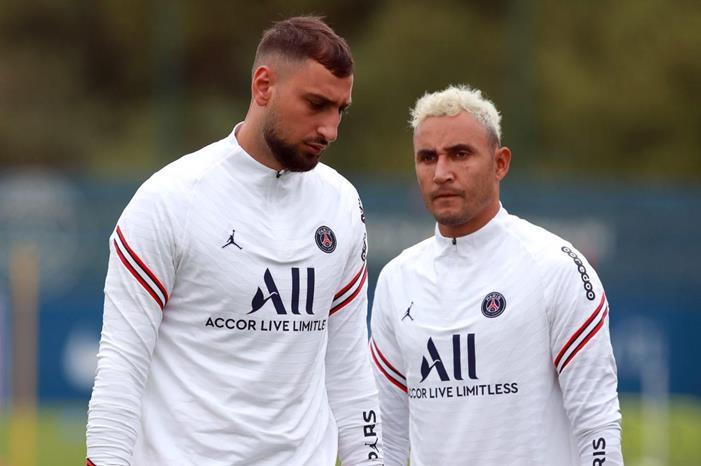 سان جيرمان ينهي صراع دوناروما ونافاس donnarumma-keylor-psg-training-2108-epa