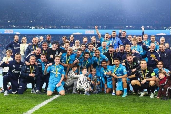 زينيت بطرسبورغ يحسم لقب الدوري الروسي 626d8a314c59b7051e25388b