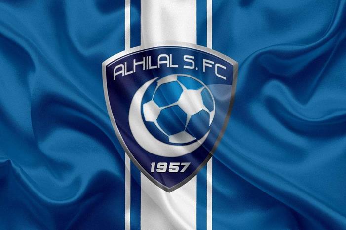 مدافع الهلال في قطر لإجراء عملية الرباط الصليبي 71t1NiJL1AL