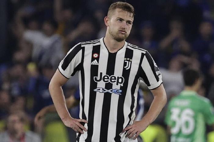 يوفنتوس يرد على محاولة مانشستر يونايتد التعاقد مع دي ليخت Matthijs-de-Ligt