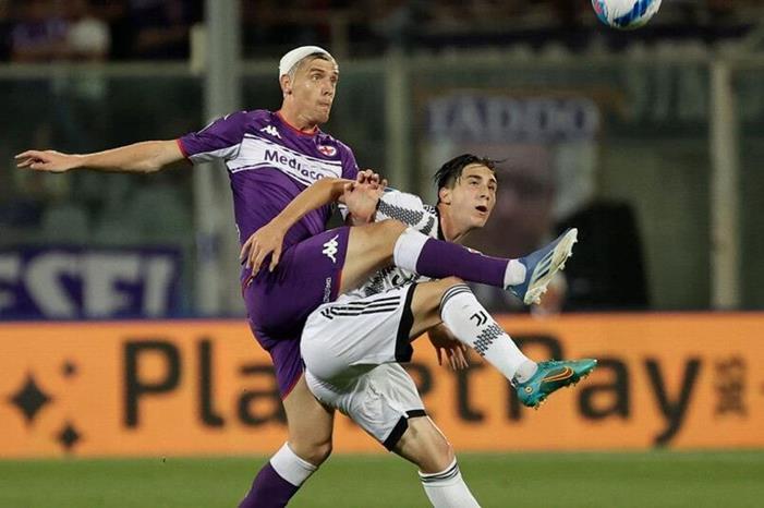 يوفنتوس ينهي موسمه المحبط بالخسارة أمام فيورنتينا Juventus-1