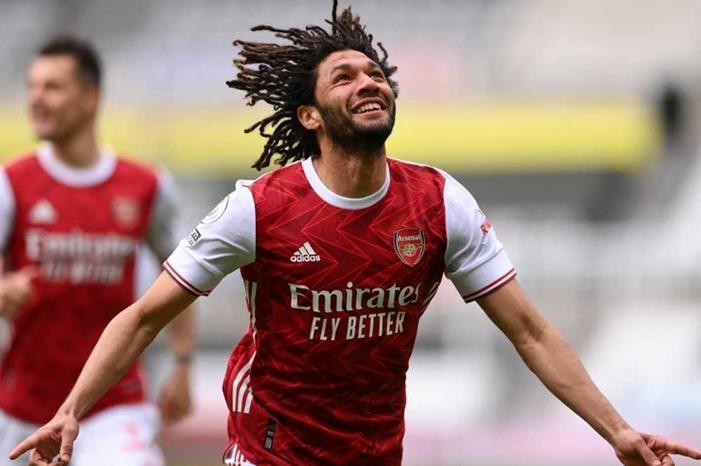 النني يختم موسمه مع ارسنال بجائزة image (1)