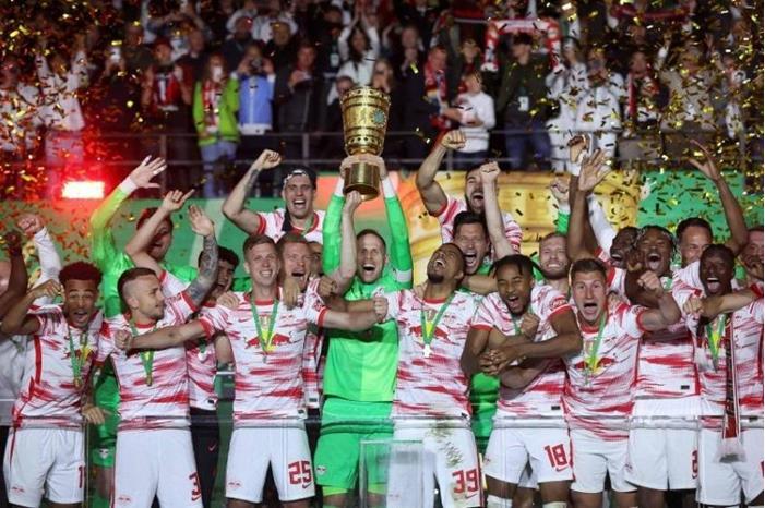 لايبزيغ يستضيف بايرن في كأس السوبر الألماني 30 حزيران cdn4.premiumread