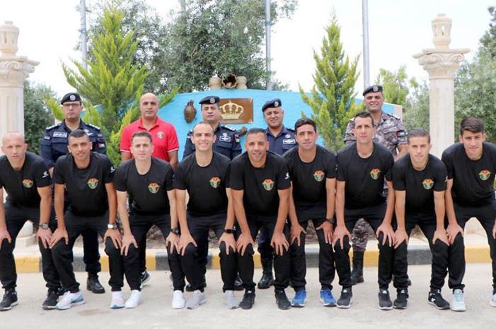 الأمن العام يكرم فريق خماسي كرة القدم 1653380801359