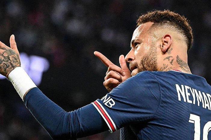 نيمار يرد على تقارير رحيله عن باريس سان جيرمان neymar-1