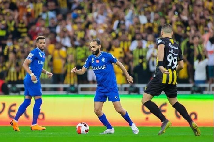 لجنة الانضباط والأخلاق بالاتحاد السعودي تغرم فهد المفرج ونادي الاتحاد 628e6e434c59b763051f1087