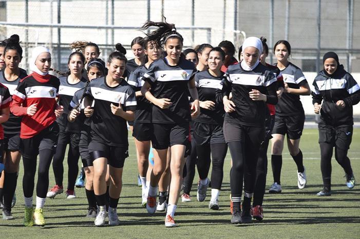 استئناف تدريبات المنتخب النسوي تحت 20 و تحت 17 628e627ea840f