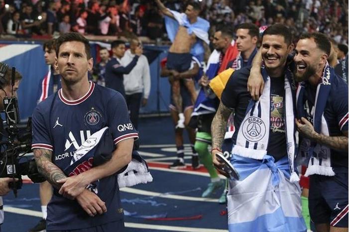 6290c4214236041f2b42d5b9