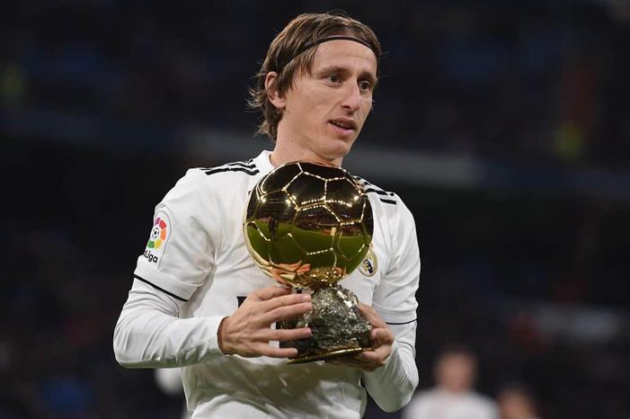 ريال مدريد يعلن عن تمديد عقد مودريتش لموسم آخر 19_2021-637701830250773641-77
