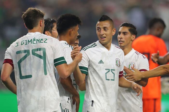 r1018821_1296x864_3-2