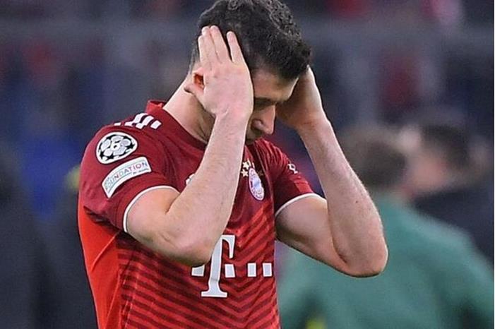 ليفاندوفسكي يرفض عرض التجديد من بايرن ميونخ 627280794c59b775e675d1ae