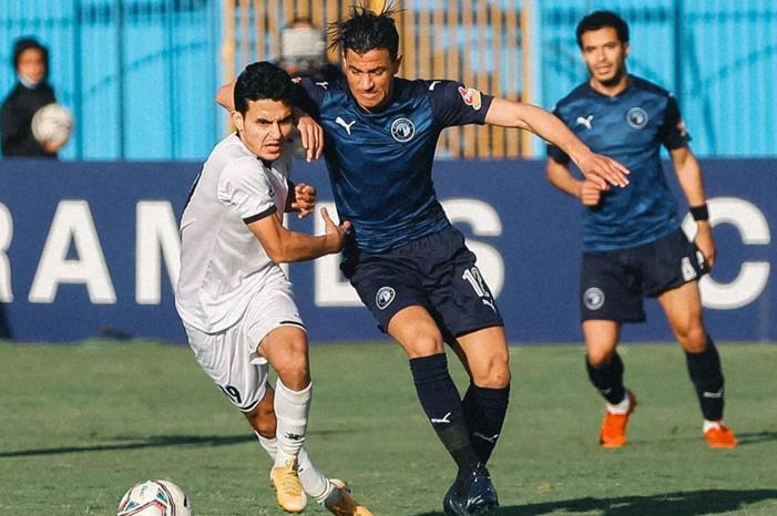 بيراميدز يهزم سموحة ويرتقي لوصافة الدوري المصري 2258