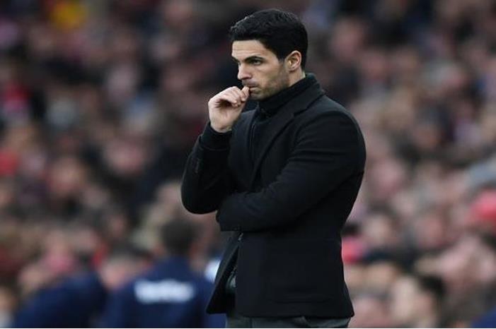 163-173628-mikel-arteta-under-pressure-at-arsenal_700x400