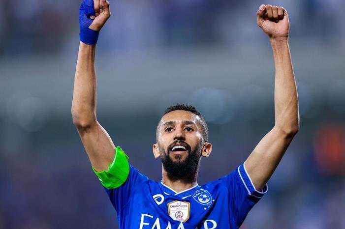 goal-image-w-crest-c525558c-8b28-4d0d-99b3-e9ee3e2de40c