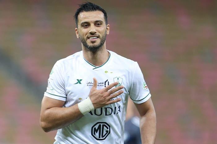 عمر السومة يعلن عودته للأهلي السعودي IMG_٢٠٢١٠٩٠٧_٠٢٥٩٣٣