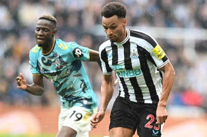 نيوكاسل يقترب من أبطال أوروبا 2023430195337219B0