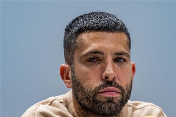 ألبا يفتح الباب على مصراعيه أمام عروض الأندية epa_soccer_2023-05_2023-05-24_2023-05-24-10650836_epa