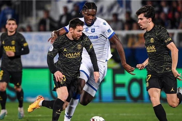 باريس يكثف مفاوضاته مع نجم الريال لتعويض ميسي afp_20230521_20230521-afp_33ft79b_afp