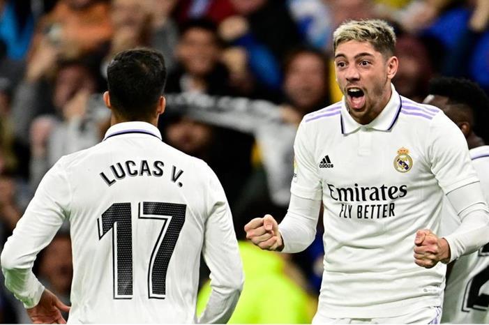 4477012-32LX8GX-preview