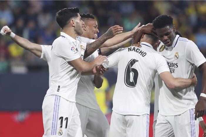 إنتر يفاوض نجم الريال.. وتجاهل ملكي! epa_soccer_2023-04_2023-04-15_2023-04-15-10574582_epa