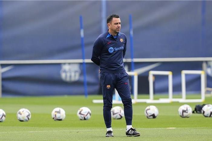 تشافي: أزمة كوندي مفتعلة.. ولم أرد رحيل هذا النجم epa_soccer_2023-05_2023-05-13_2023-05-13-10624502_epa