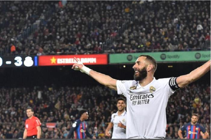 6475f055423604756026af30