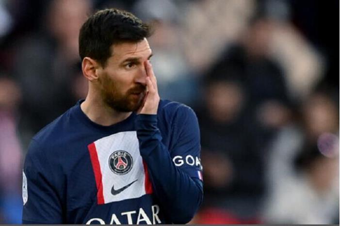 64561f9b4236042e8b04db8c