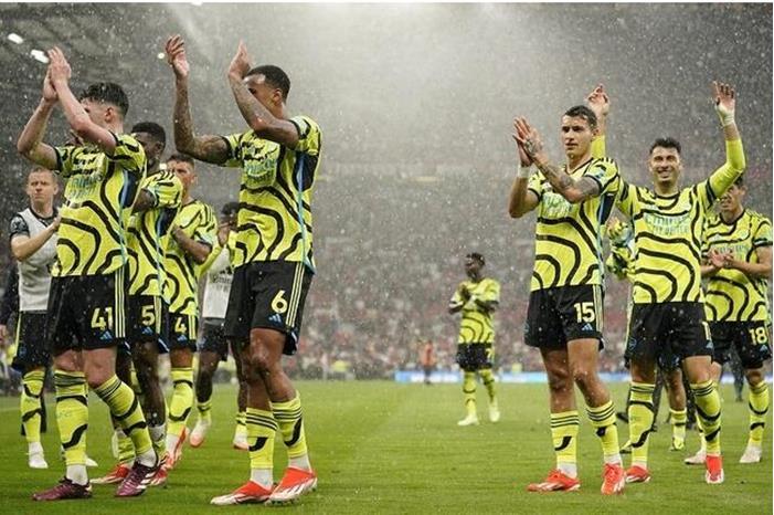 6641020842360447e94d740d