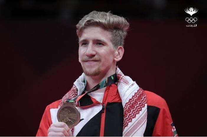 main_image66487742804f2