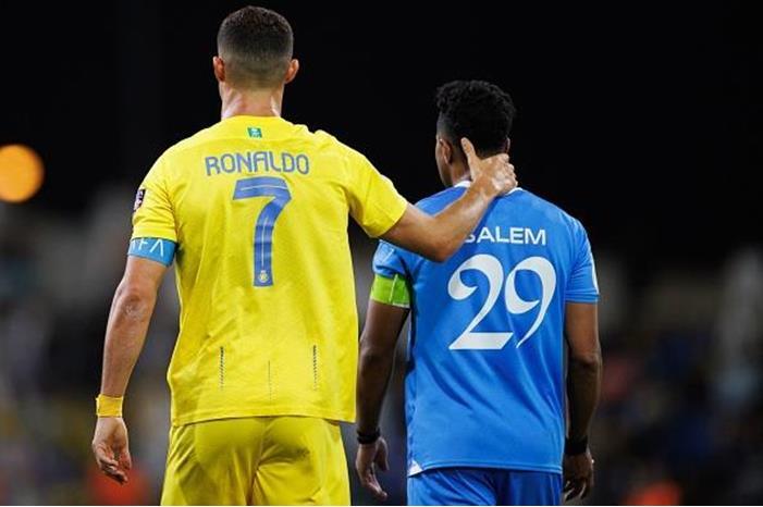 f_img.kooora.comistoreimageskoooramhmed_azizno_logosalem dwsary ronaldo (1)