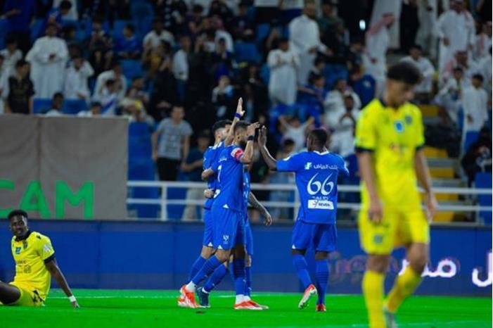 الهلال يضرب التعاون بثلاثية ويلامس لقب الدوري السعودي 66351ea74236047ae1519b1b