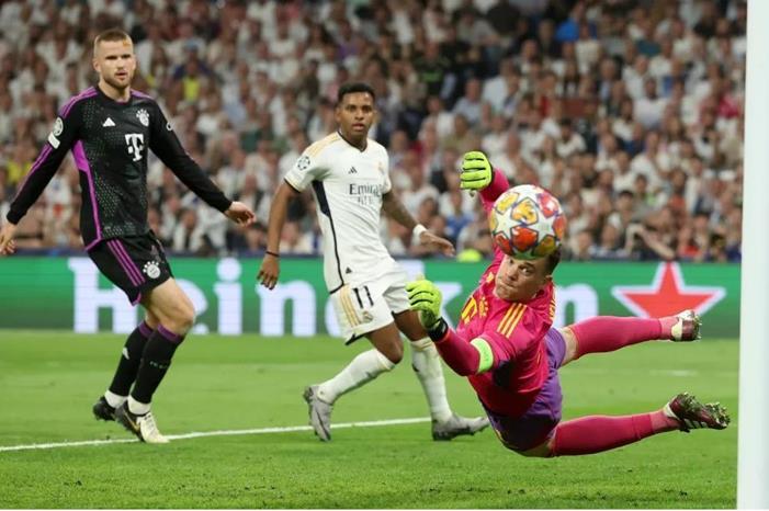 عاجل//ريال مدريد يضرب بايرن ميونخ 2-1 ويتأهل رسميا لنهائي أبطال أوروبا 7777