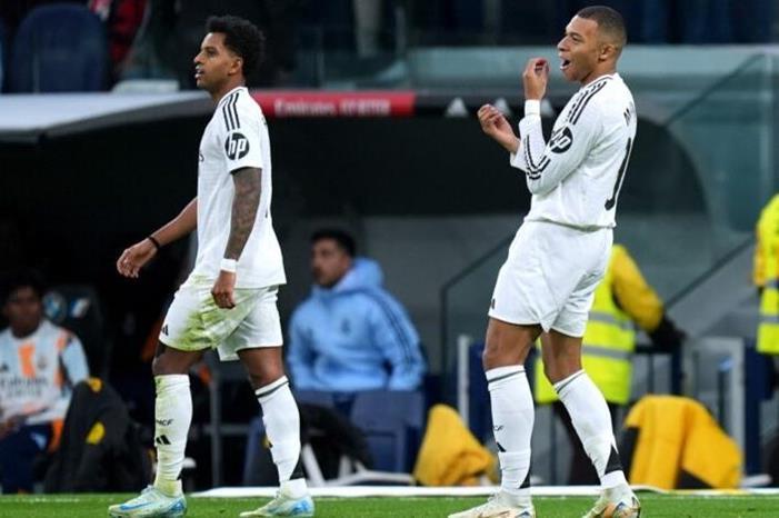 نجم ريال مدريد يغادر التدريبات بسبب الإصابة قبل لقاء مايوركا fffff