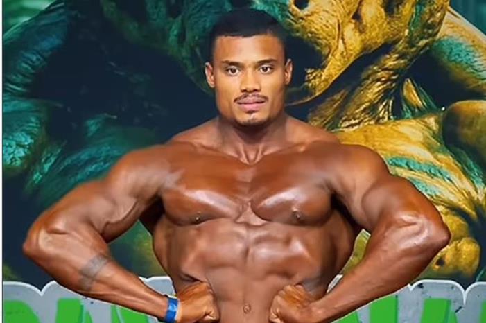 6822522142360452f9070bc2