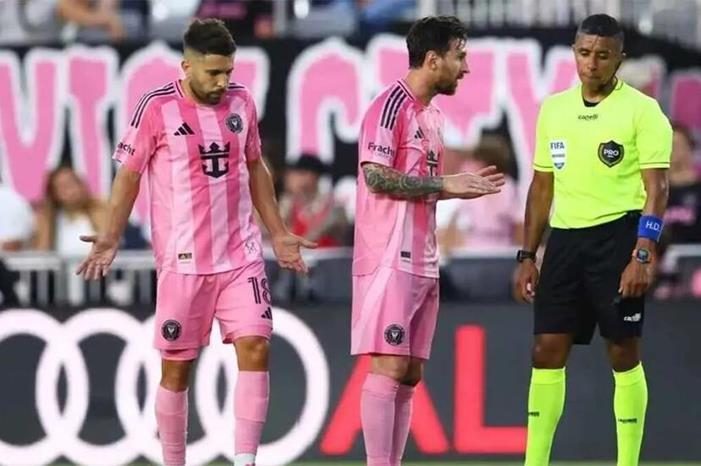 682ae27a42360416cc653a5a