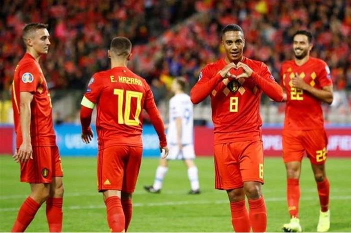 5f7f5750421aa976ad4c7b42